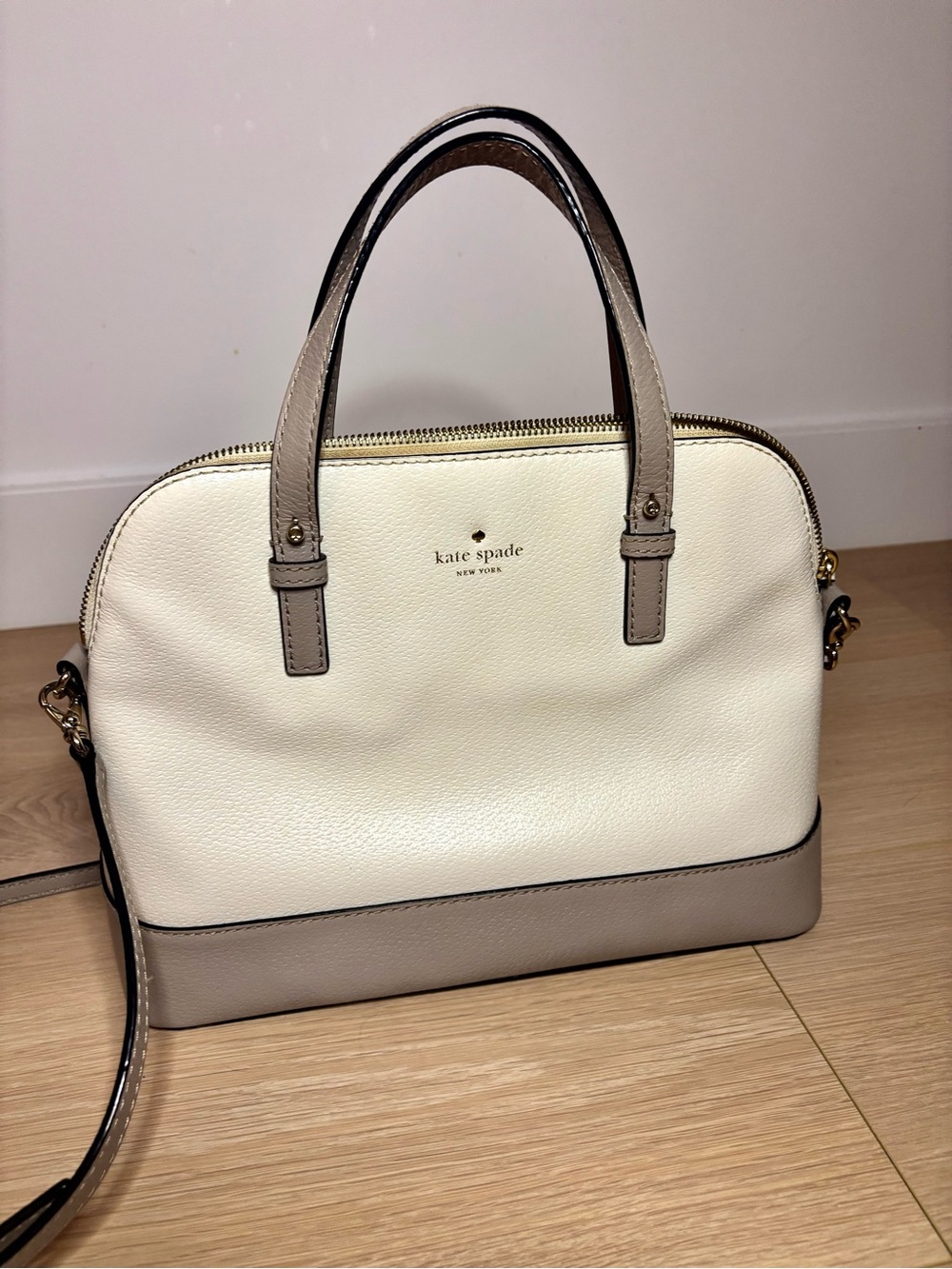 Kate Spade Cedar Street Maise satchel Cream and Beige